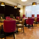 Hotel Wyndham 5*