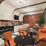 Wyndham Hotel