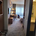 Hotel Wyndham 5*