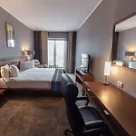 Wyndham Hotel