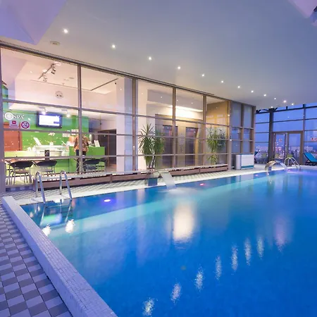 Ξενοδοχείο Wyndham 5*