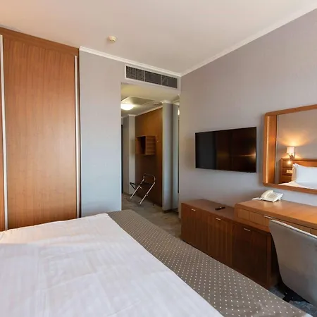 Hotel Wyndham 5*