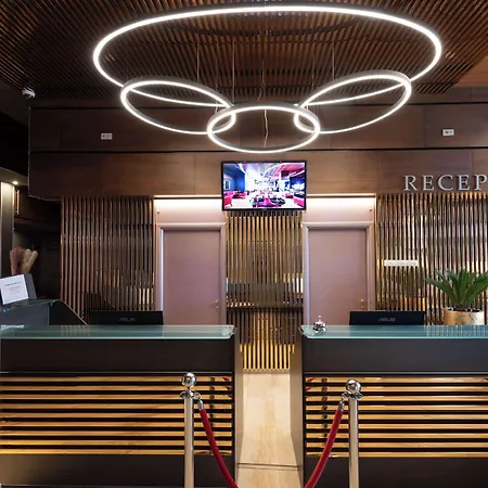 Wyndham Hotel