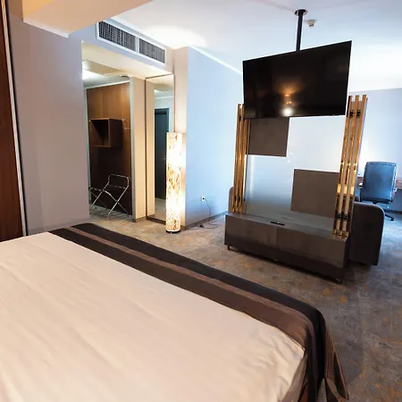 Hotel Wyndham Kluż-Napoka