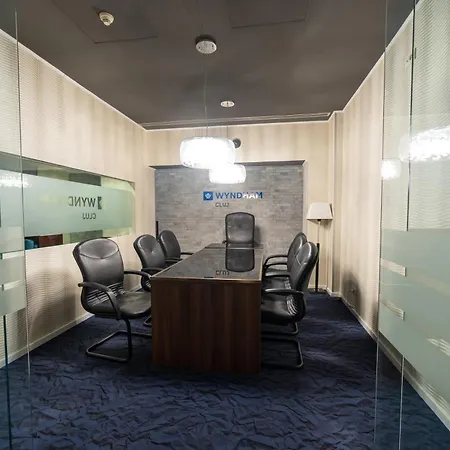 Wyndham 5*
